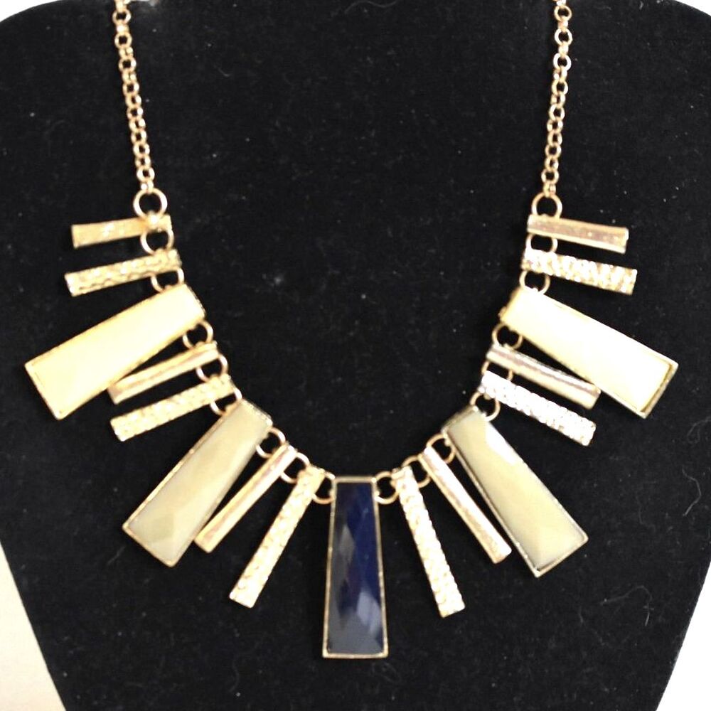 Vtg Tribal Inspired Gold Tone Abstract Shaped Multi Color Stone 17" Necklace